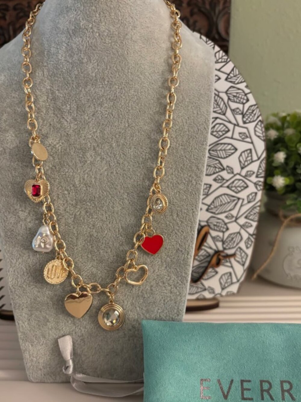 Everri Nyra Heart Charm Necklace